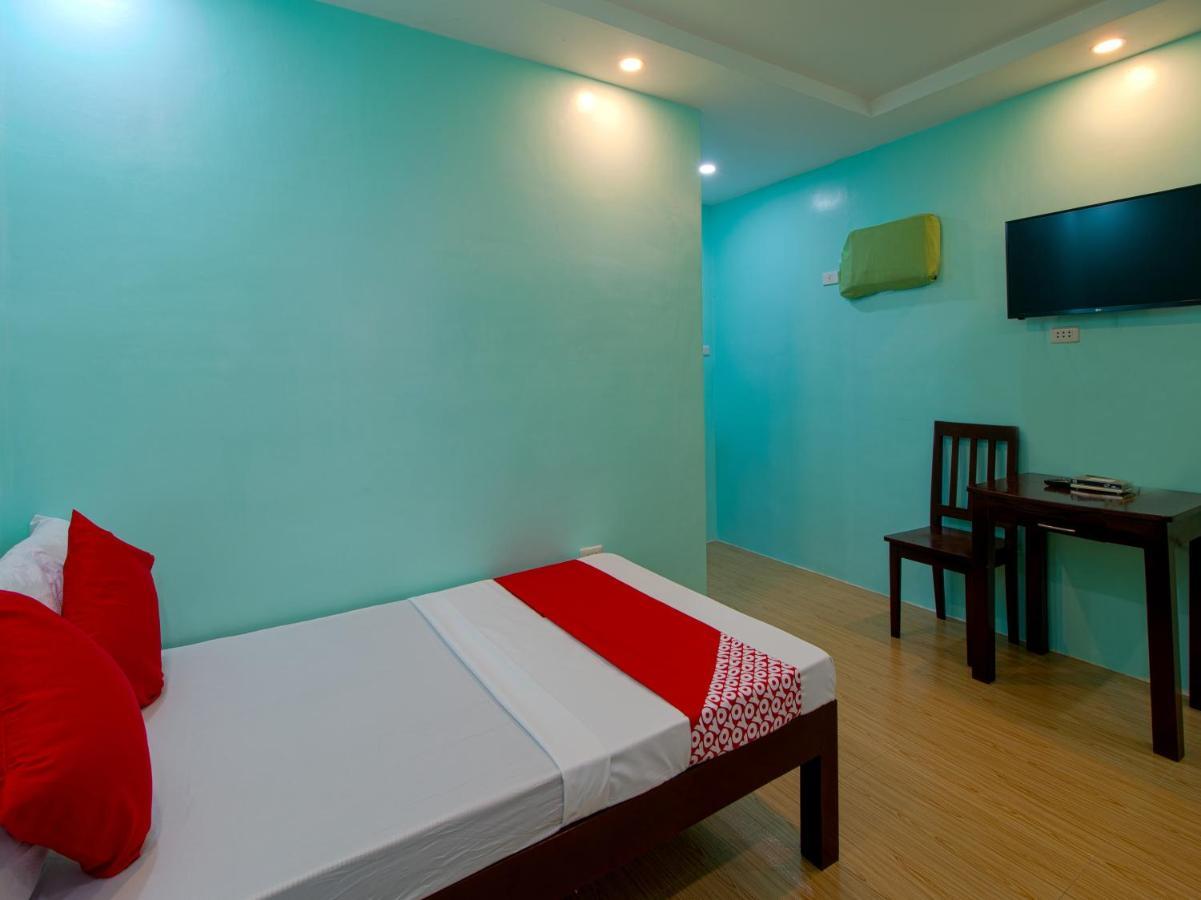 Oyo 777 Rn Guesthouse Моалбоал Екстер'єр фото